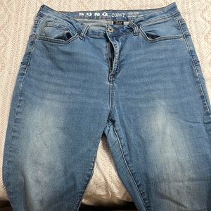 curvy jeans